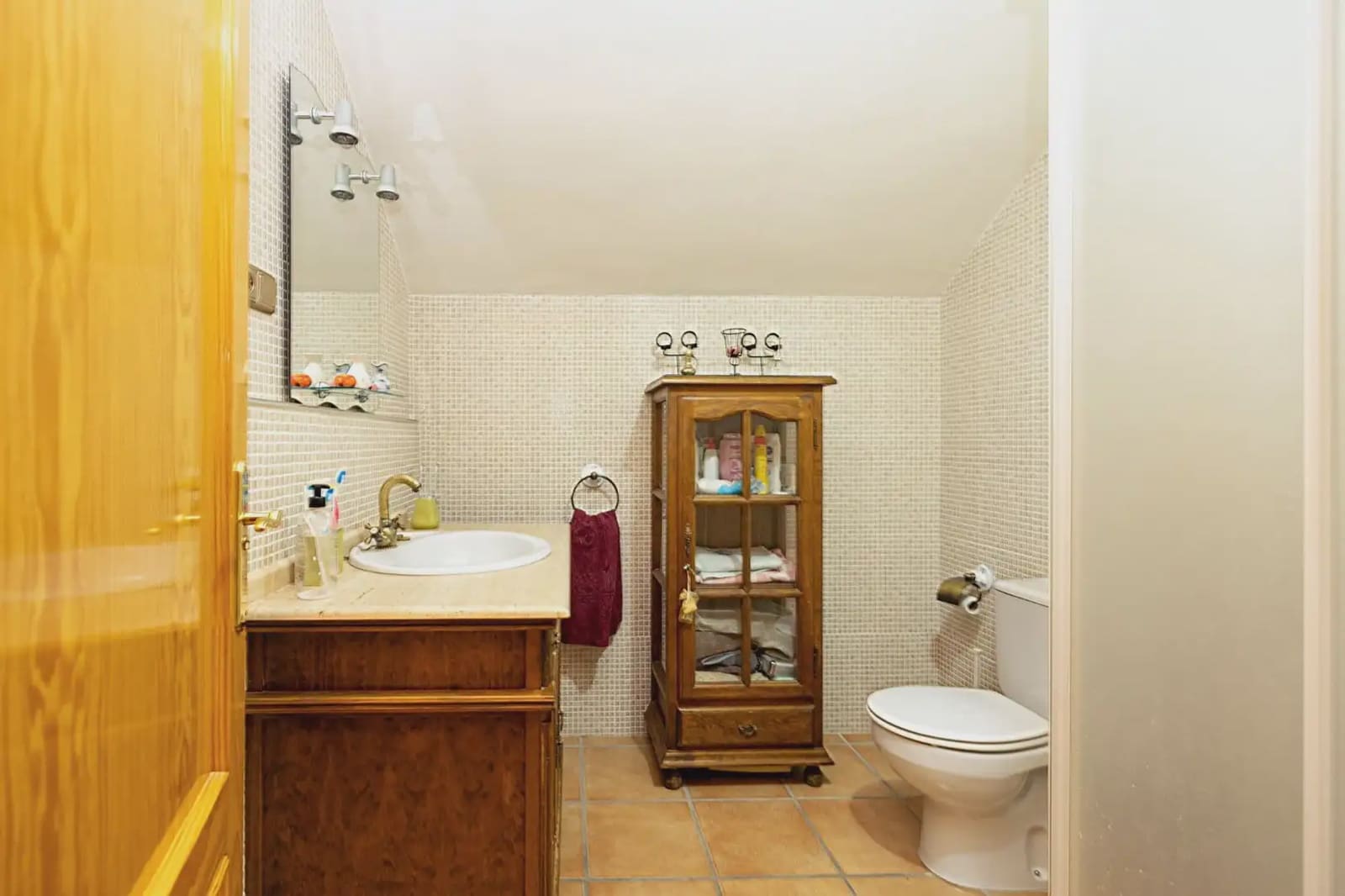 5 bedroom Villa for sale in Cullar Vega with pool garage - € 329,000 (Ref: 9841923)