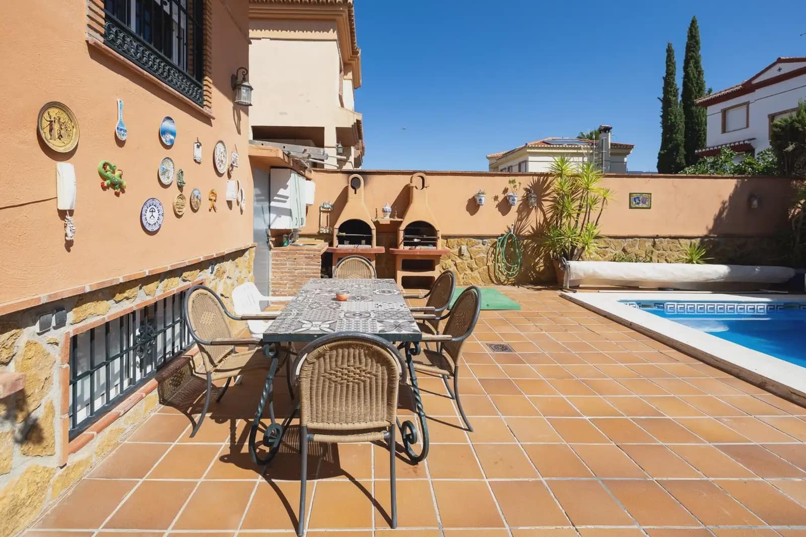 5 bedroom Villa for sale in Cullar Vega with pool garage - € 329,000 (Ref: 9841923)