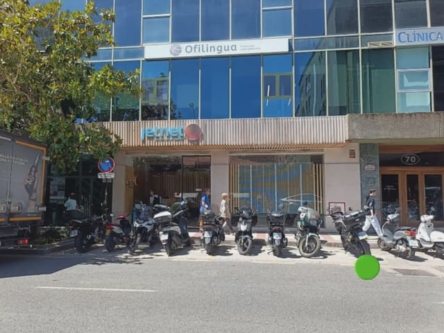 Commercial for rent in Figares, Granada city - € 3,200 (Ref: 9844377)