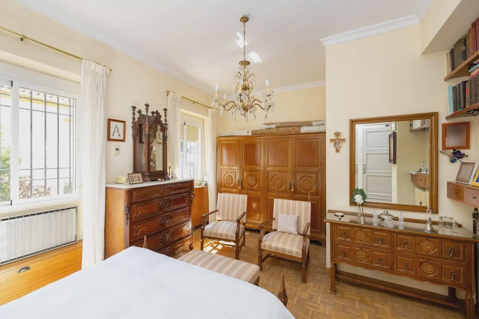 5 bedroom Flat for sale in Granada city - € 495,000 (Ref: 9844714)