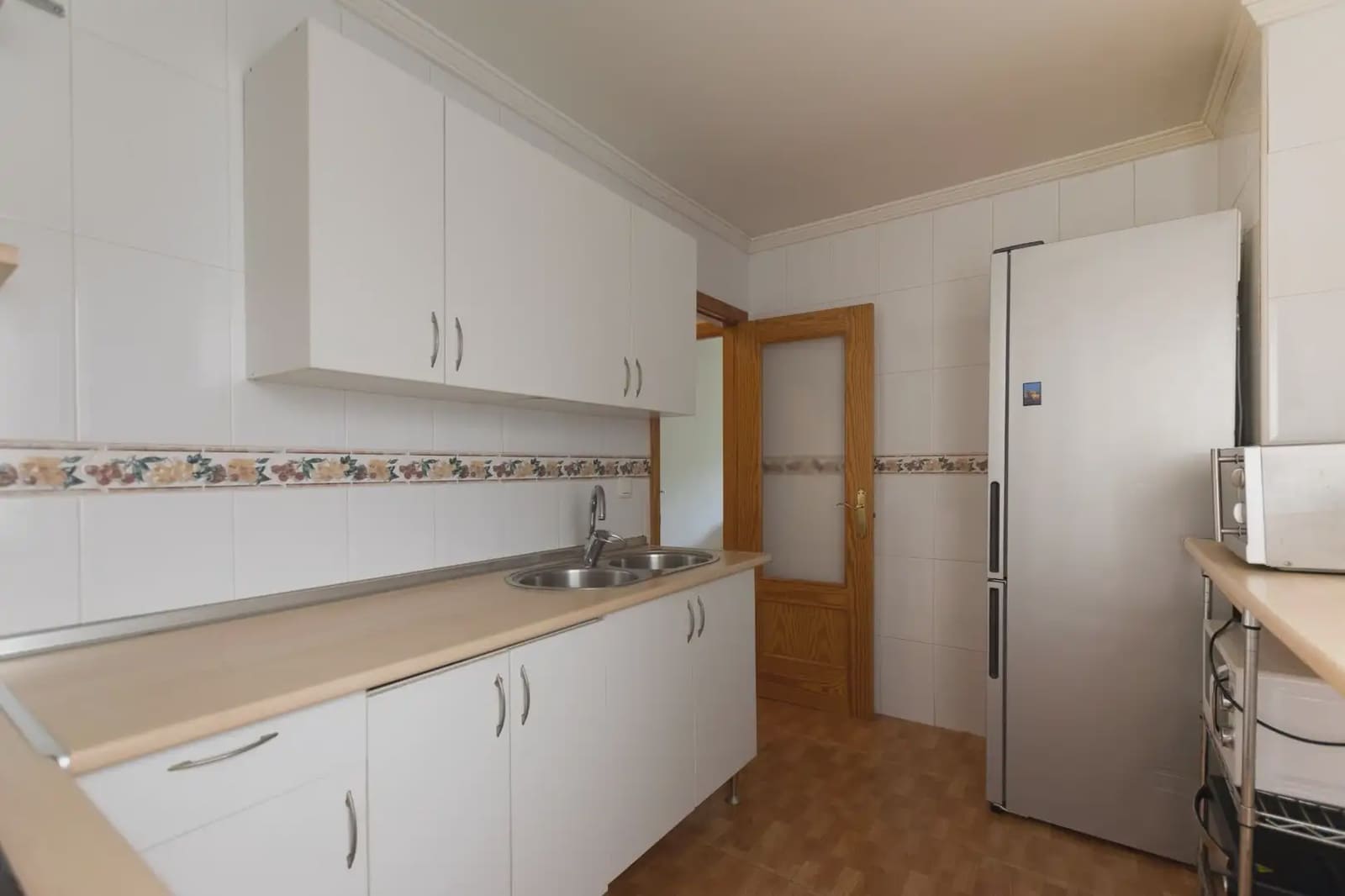2 bedroom Flat for sale in Roquetas de Mar with garage - € 125,000 (Ref: 9848104)