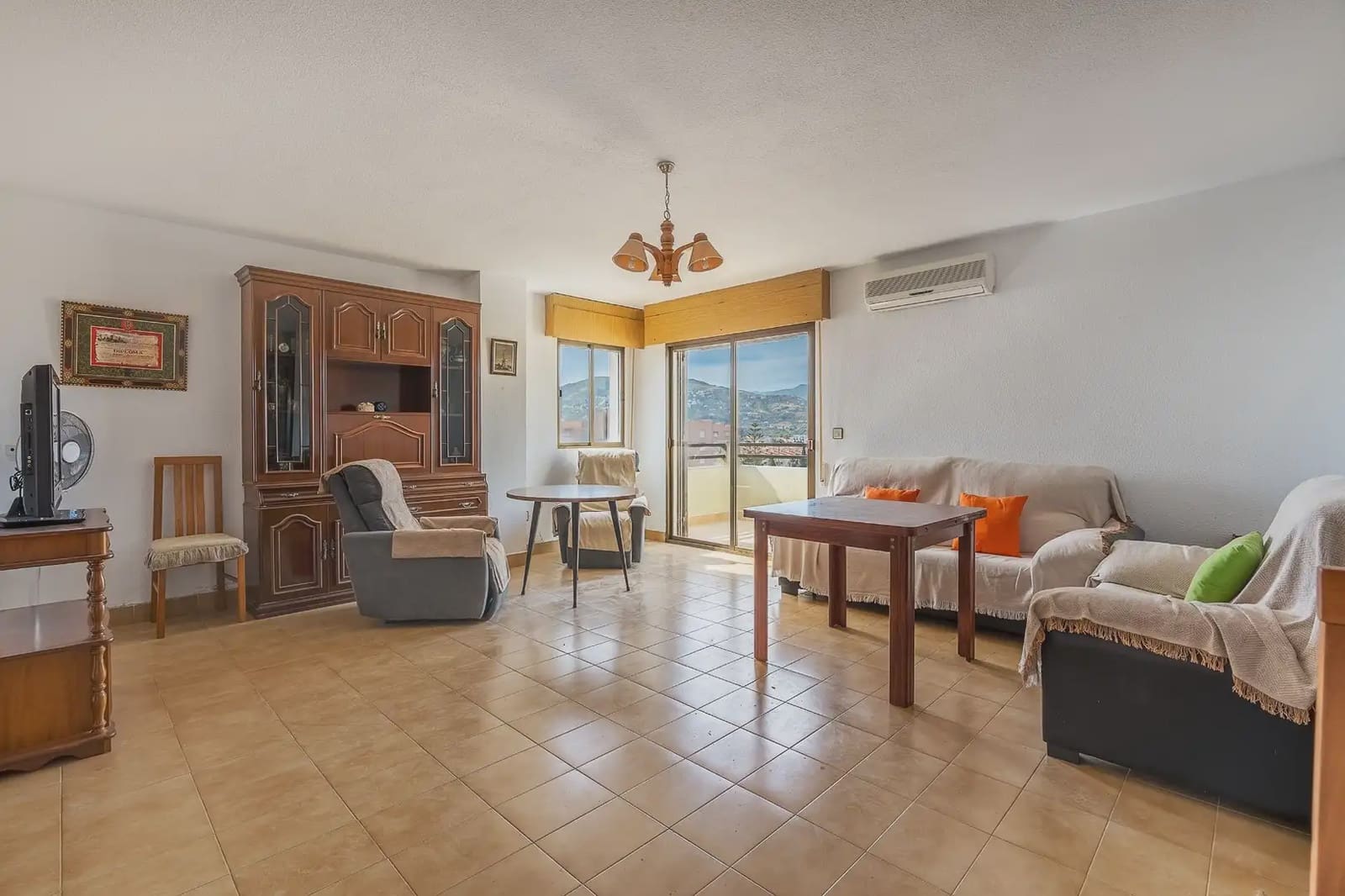 2 bedroom Flat for sale in Salobrena with pool - € 260,000 (Ref: 9848105)