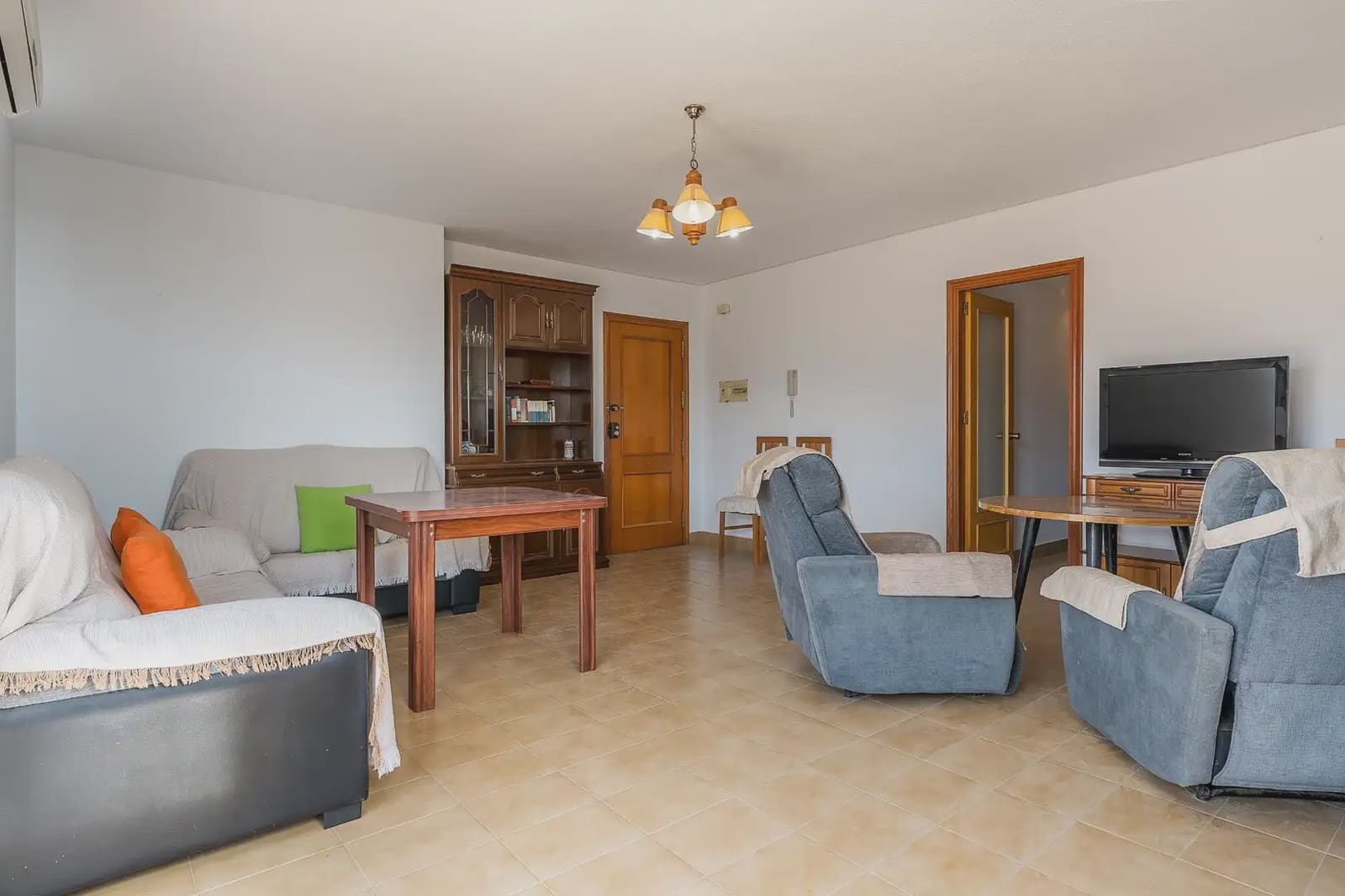2 bedroom Flat for sale in Salobrena with pool - € 260,000 (Ref: 9848105)
