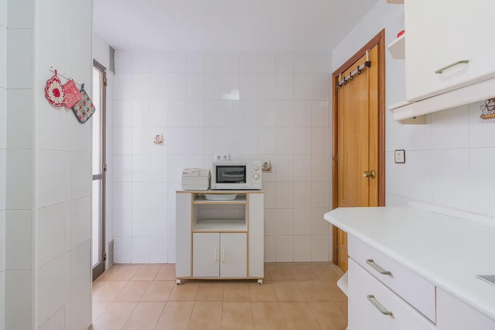 2 bedroom Flat for sale in Salobrena with pool - € 260,000 (Ref: 9848105)