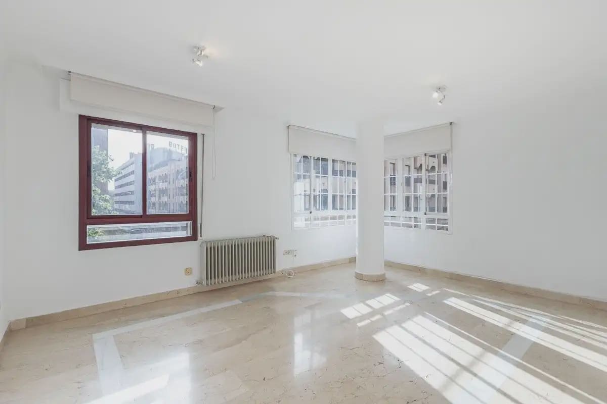 2 Zimmer Wohnung zu vermieten in Granada Stadt mit Garage - 800 € (Ref: 9848106)