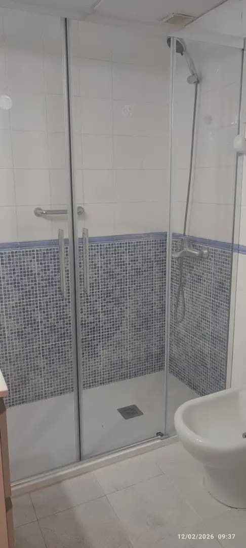 2 Zimmer Wohnung zu vermieten in Granada Stadt mit Garage - 800 € (Ref: 9848106)