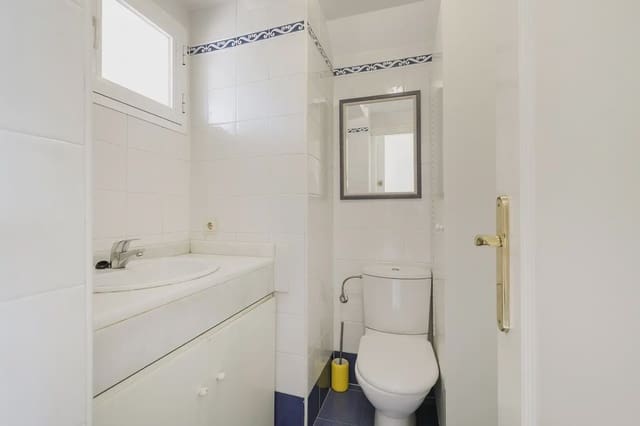 4 slaapkamer Huis te koop in Armilla met garage - € 349.000 (Ref: 9848108)