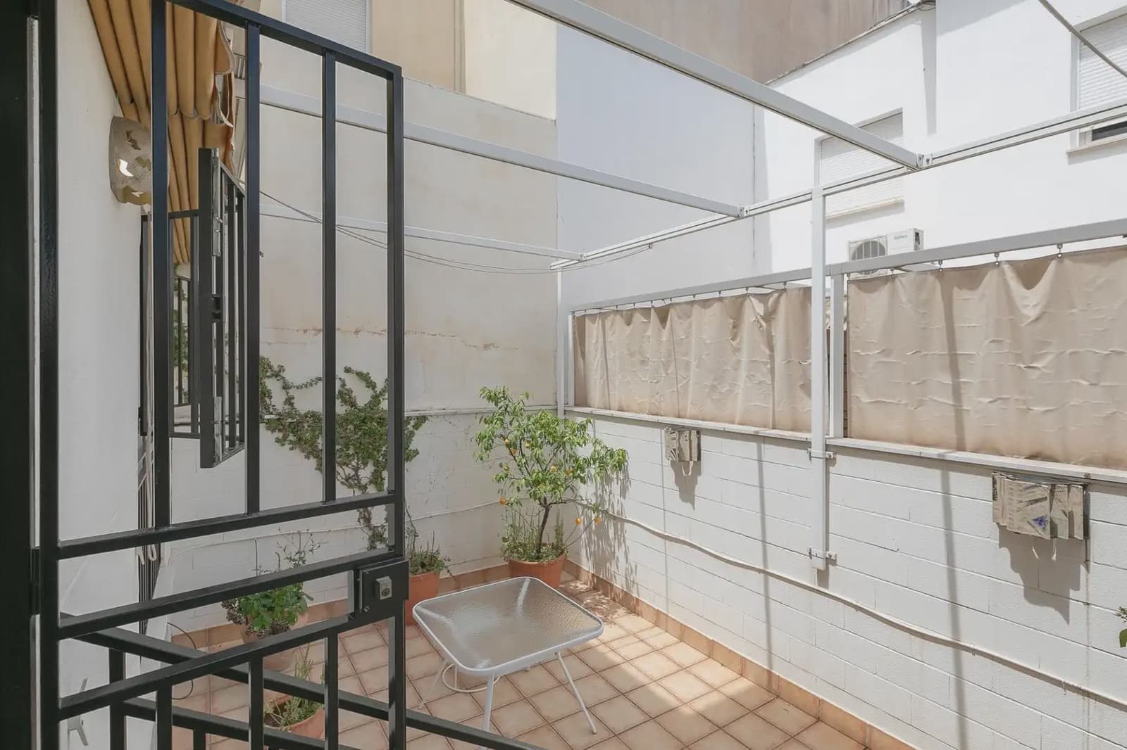 4 slaapkamer Huis te koop in Armilla met garage - € 349.000 (Ref: 9848108)