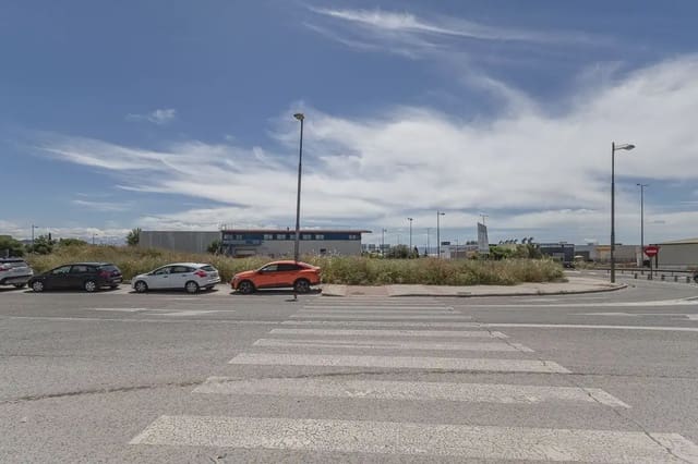 Tomt till salu i Zaidin, Granada stad - 750 000 € (Ref: 9848109)