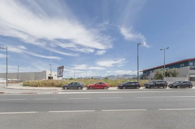 Tomt till salu i Zaidin, Granada stad - 750 000 € (Ref: 9848109)