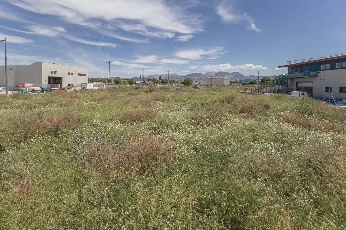 Tomt till salu i Granada stad - 750 000 € (Ref: 9848109)