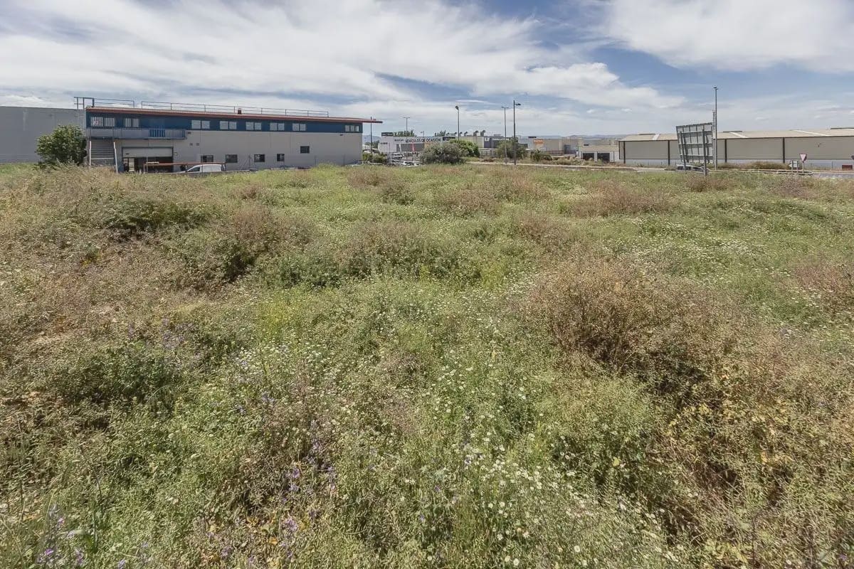 Tomt till salu i Granada stad - 750 000 € (Ref: 9848109)