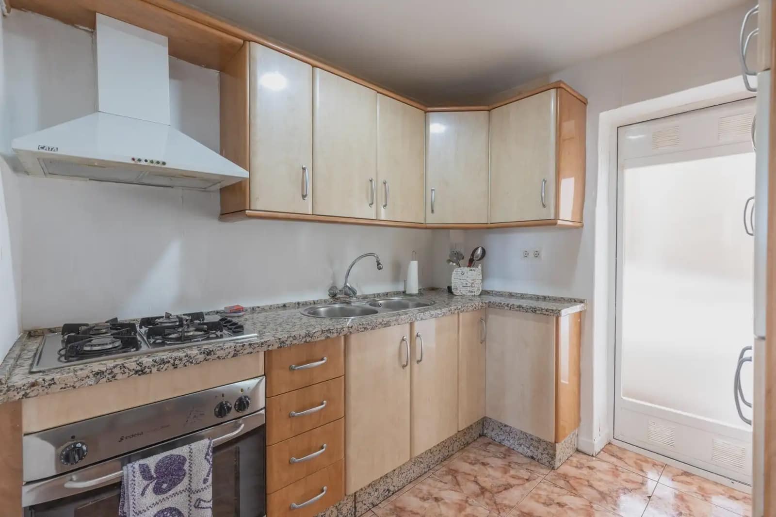 4 soverom Leilighet til salgs i Granada by - € 299 999 (Ref: 9848423)