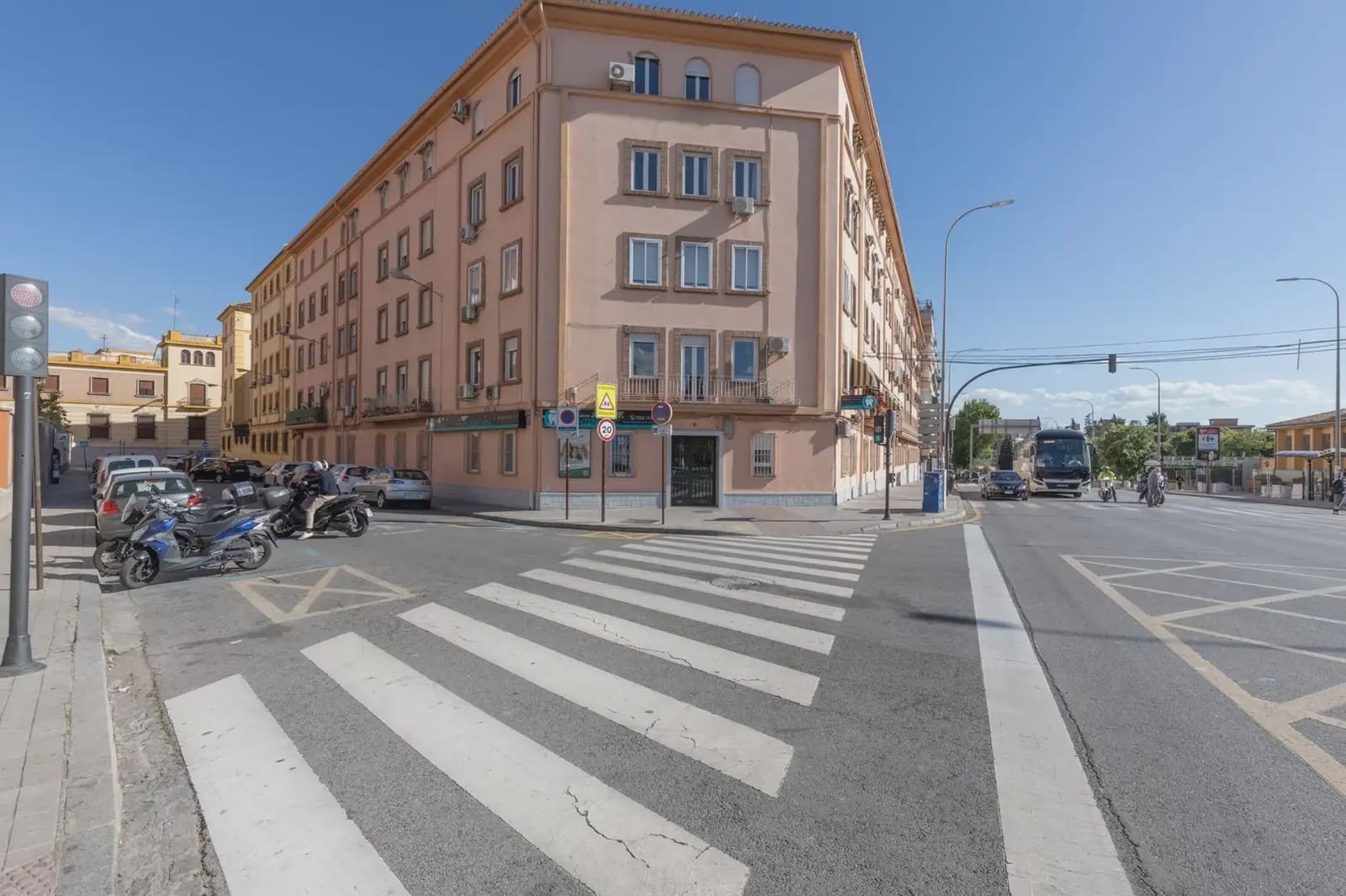 4 soverom Leilighet til salgs i Granada by - € 299 999 (Ref: 9848423)