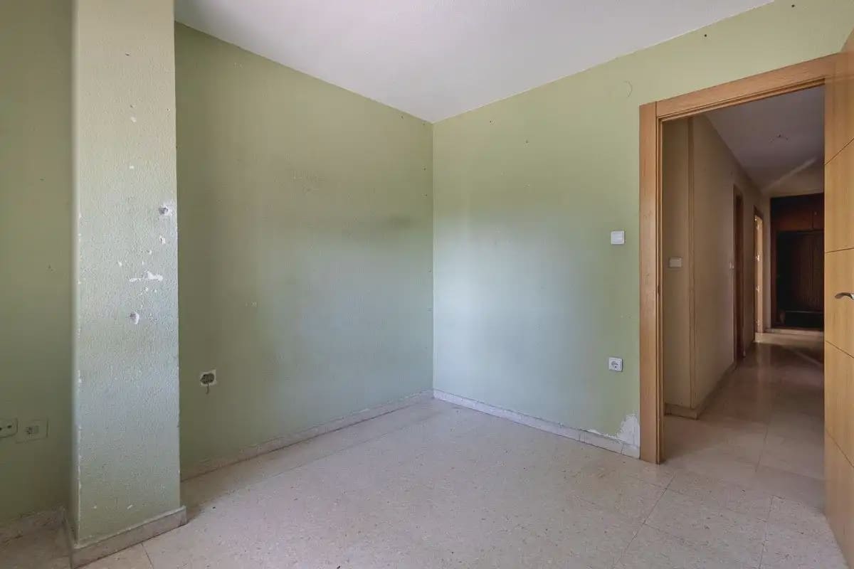 4 soveværelse Lejlighed til salg i Granada by med garage - € 315.000 (Ref: 9848424)