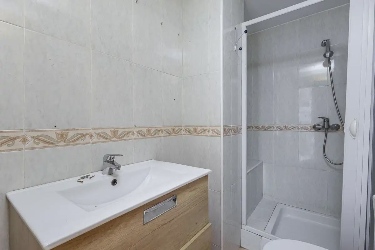 4 soveværelse Lejlighed til salg i Granada by med garage - € 315.000 (Ref: 9848424)