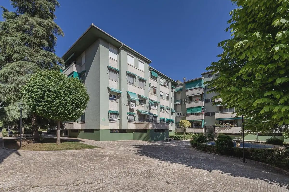 4 soveværelse Lejlighed til salg i Granada by med garage - € 315.000 (Ref: 9848424)
