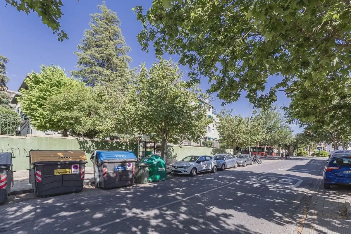 4 soveværelse Lejlighed til salg i Granada by med garage - € 315.000 (Ref: 9848424)