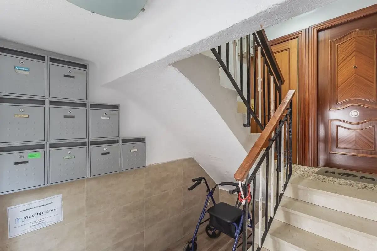 3 soveværelse Lejlighed til salg i Granada by - € 125.000 (Ref: 9848425)