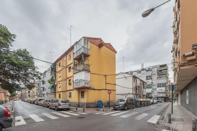 3 soveværelse Lejlighed til salg i Zaidin, Granada by - € 125.000 (Ref: 9848425)