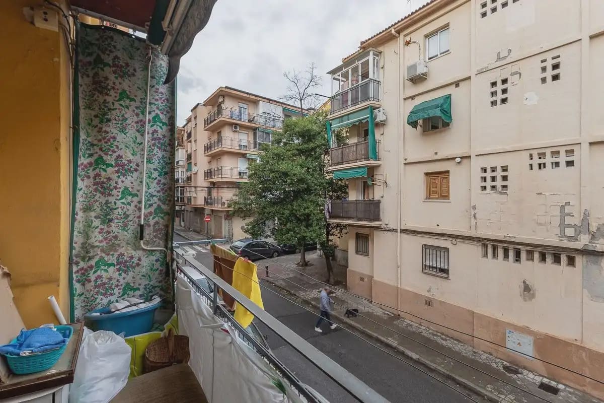 3 soveværelse Lejlighed til salg i Granada by - € 125.000 (Ref: 9848425)