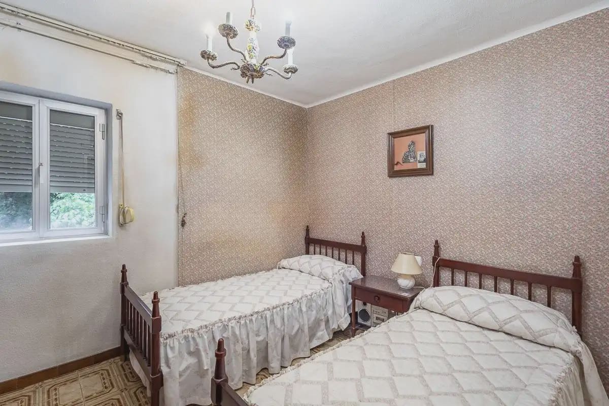 3 soveværelse Lejlighed til salg i Granada by - € 125.000 (Ref: 9848425)