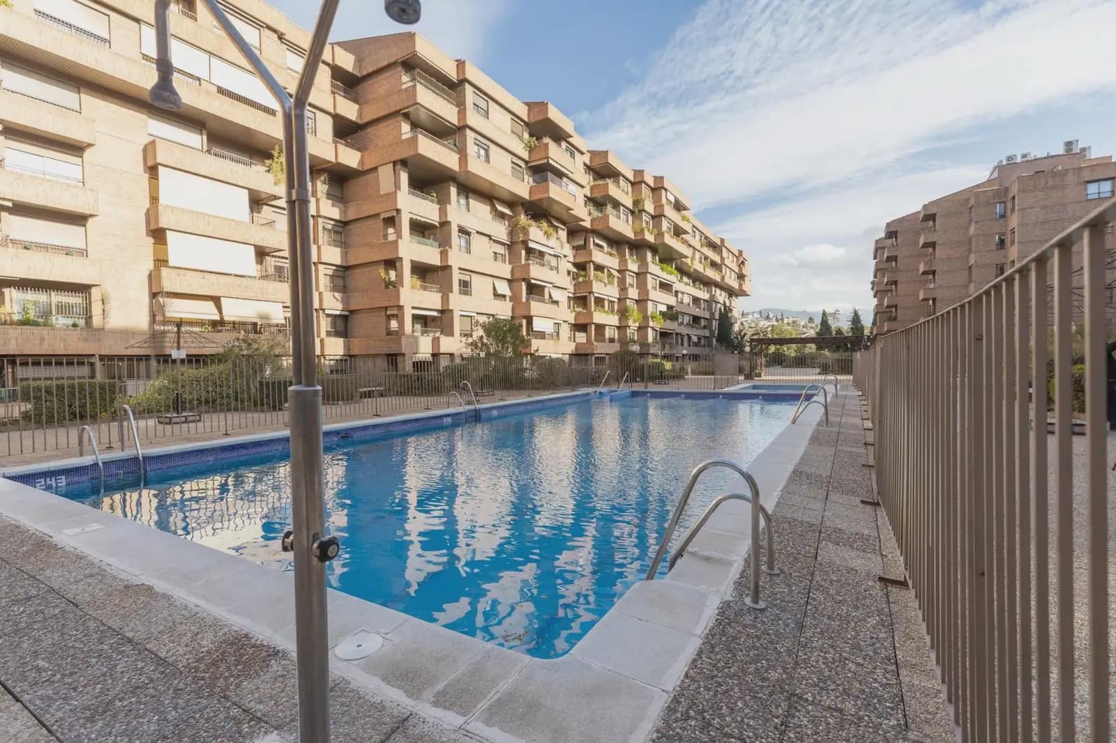 Apartamento de 1 habitación en Granada ciudad en venta con piscina - 205.000 € (Ref: 9848426)