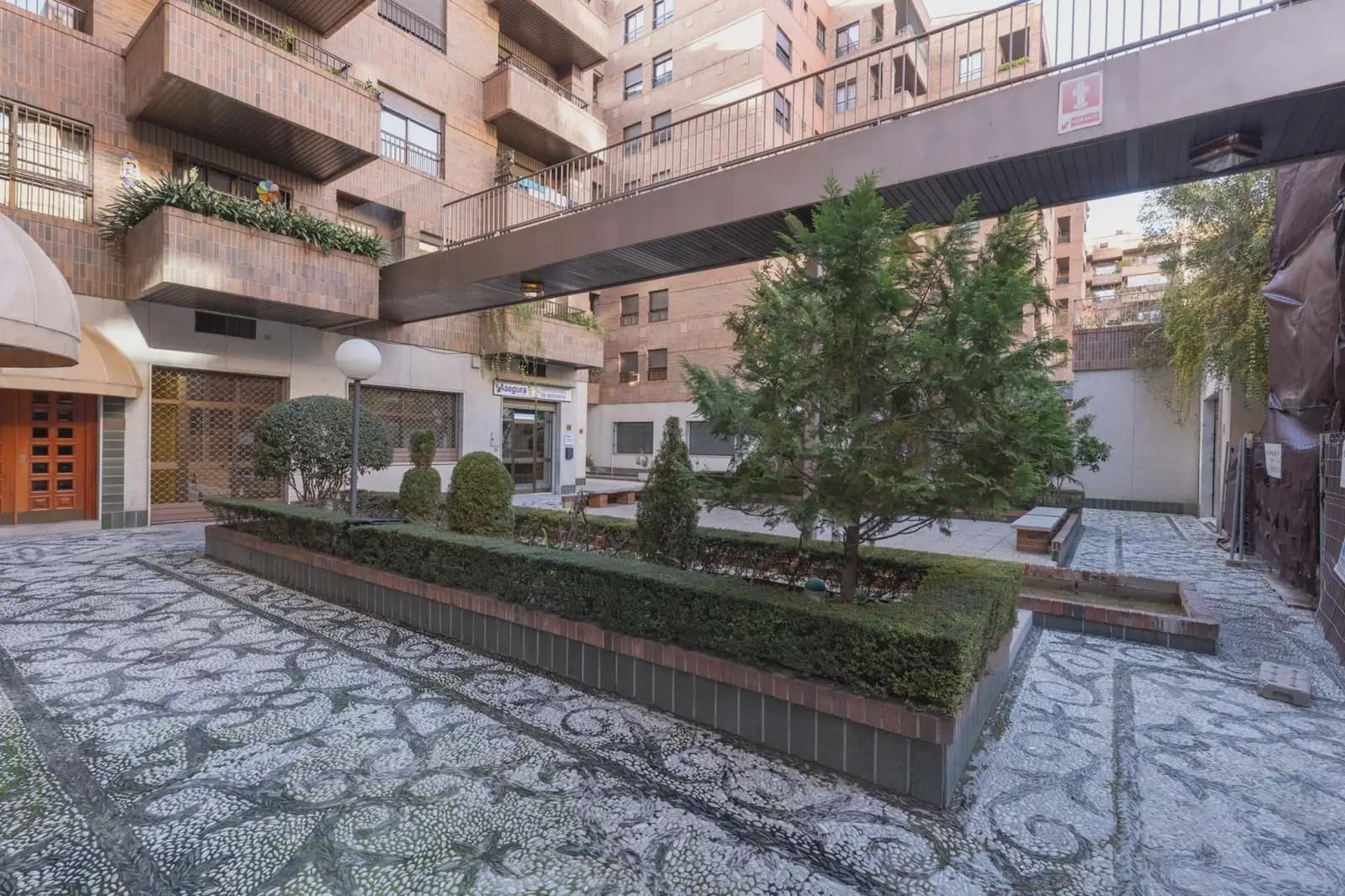 Apartamento de 1 habitación en Granada ciudad en venta con piscina - 205.000 € (Ref: 9848426)