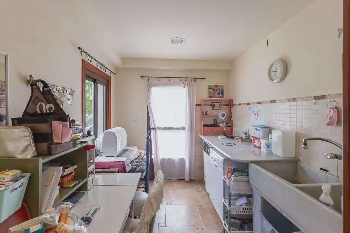 7 soverom Villa til salgs i Huetor Vega med svømmebasseng garasje - € 875 000 (Ref: 9848428)