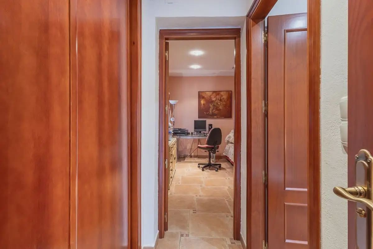 7 soverom Villa til salgs i Huetor Vega med svømmebasseng garasje - € 875 000 (Ref: 9848428)