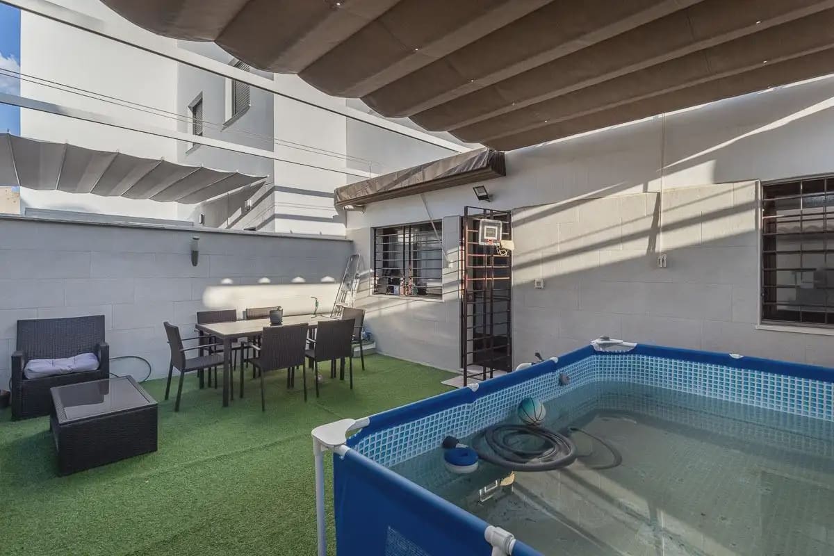 4 Zimmer Haus zu verkaufen in Maracena mit Garage - 439.000 € (Ref: 9848430)