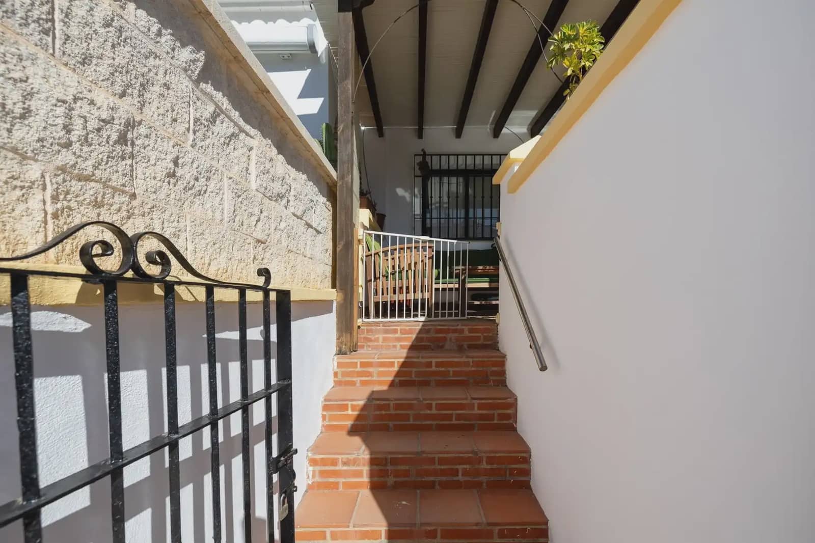 8 chambre Villa/Maison Semi-Mitoyenne à vendre à Motril - 480 000 € (Ref: 9848904)