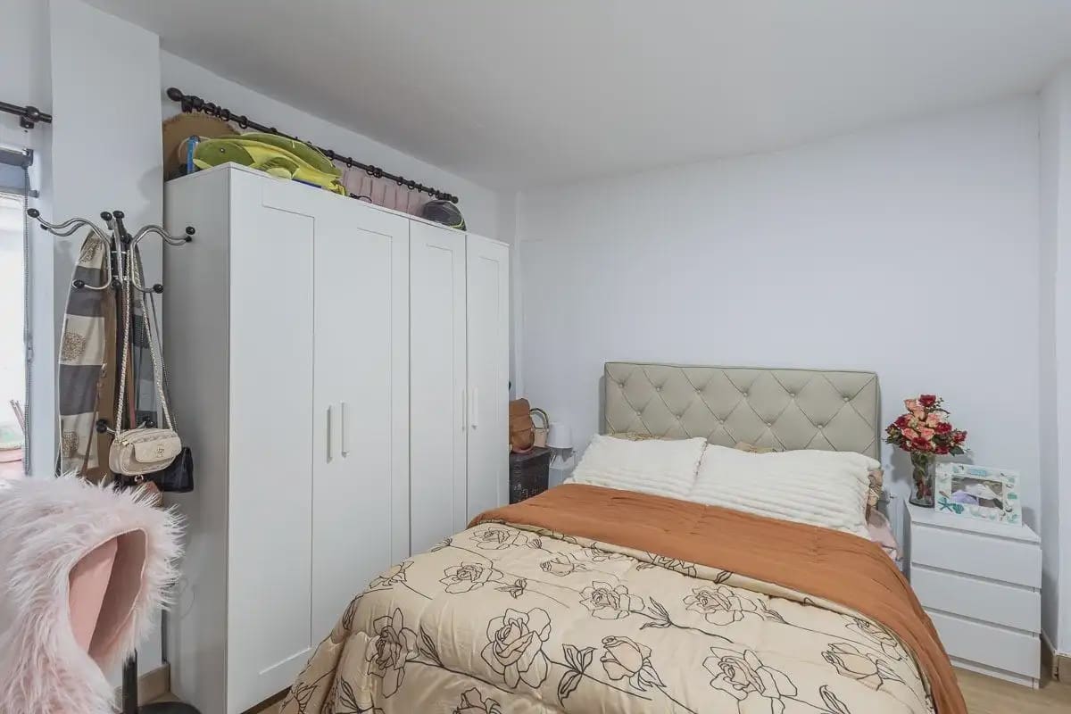 Erhverv til salg i Granada by - € 80.000 (Ref: 9850065)