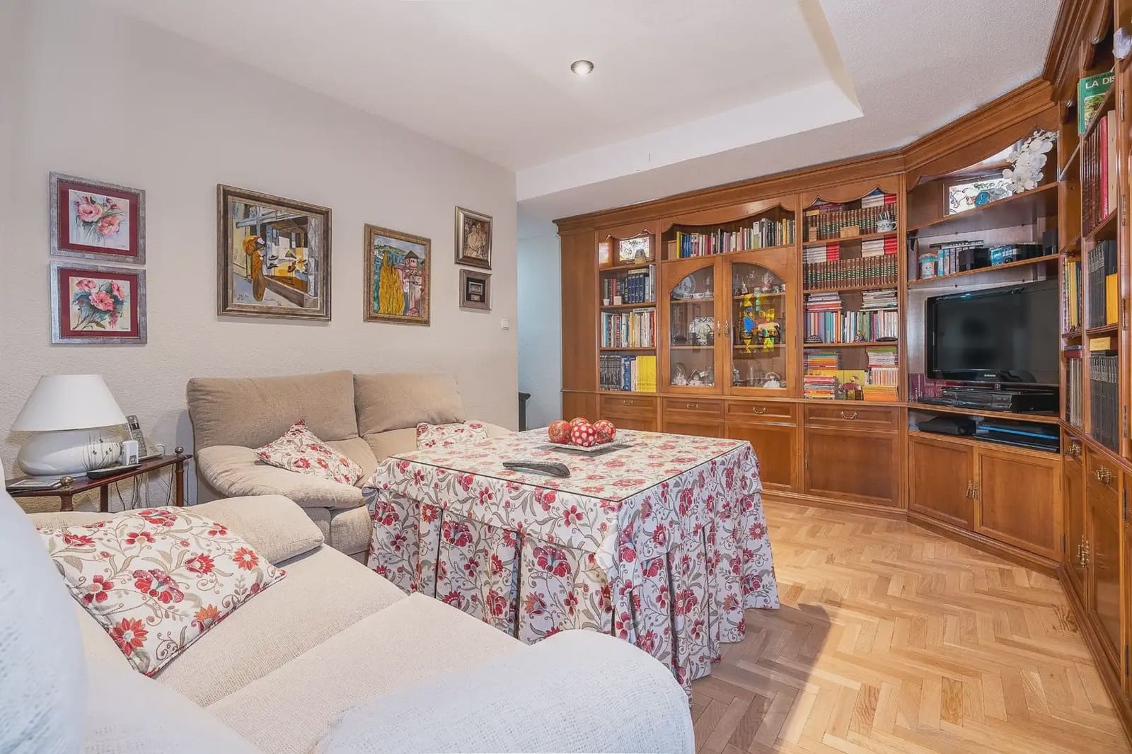 3 sovrum Lägenhet till salu i Granada stad - 375 000 € (Ref: 9850067)