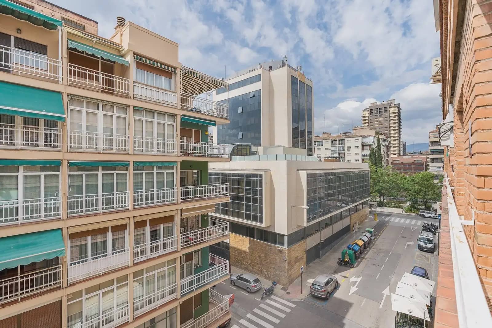 3 sovrum Lägenhet till salu i Granada stad - 375 000 € (Ref: 9850067)