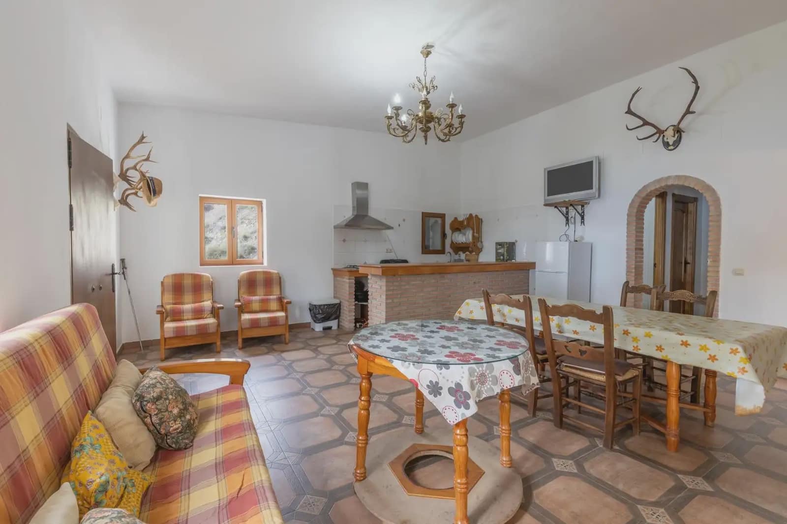 4 soverom Finca/Herregård til salgs i Niguelas - € 160 000 (Ref: 9850073)