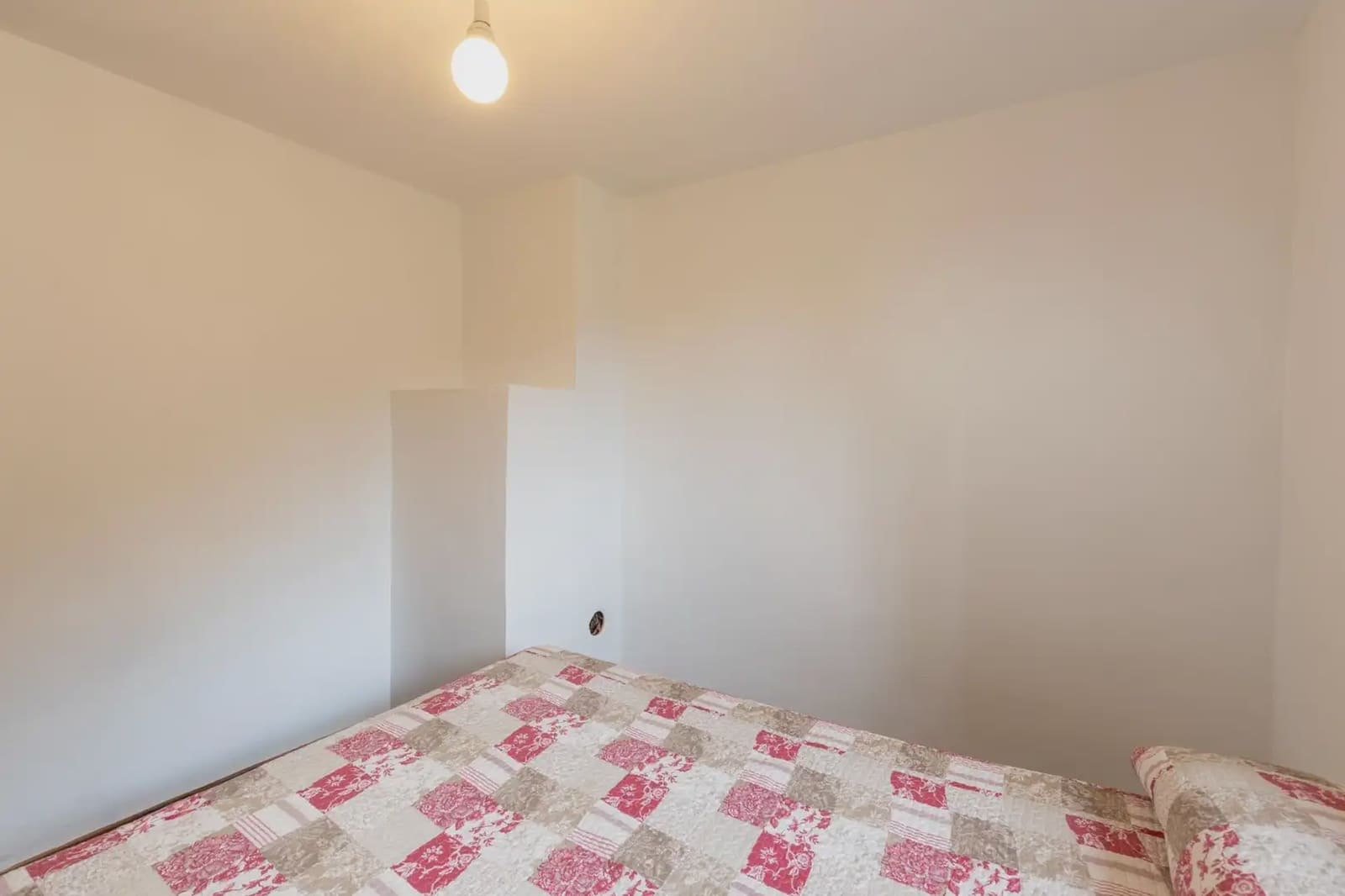 4 soverom Finca/Herregård til salgs i Niguelas - € 160 000 (Ref: 9850073)