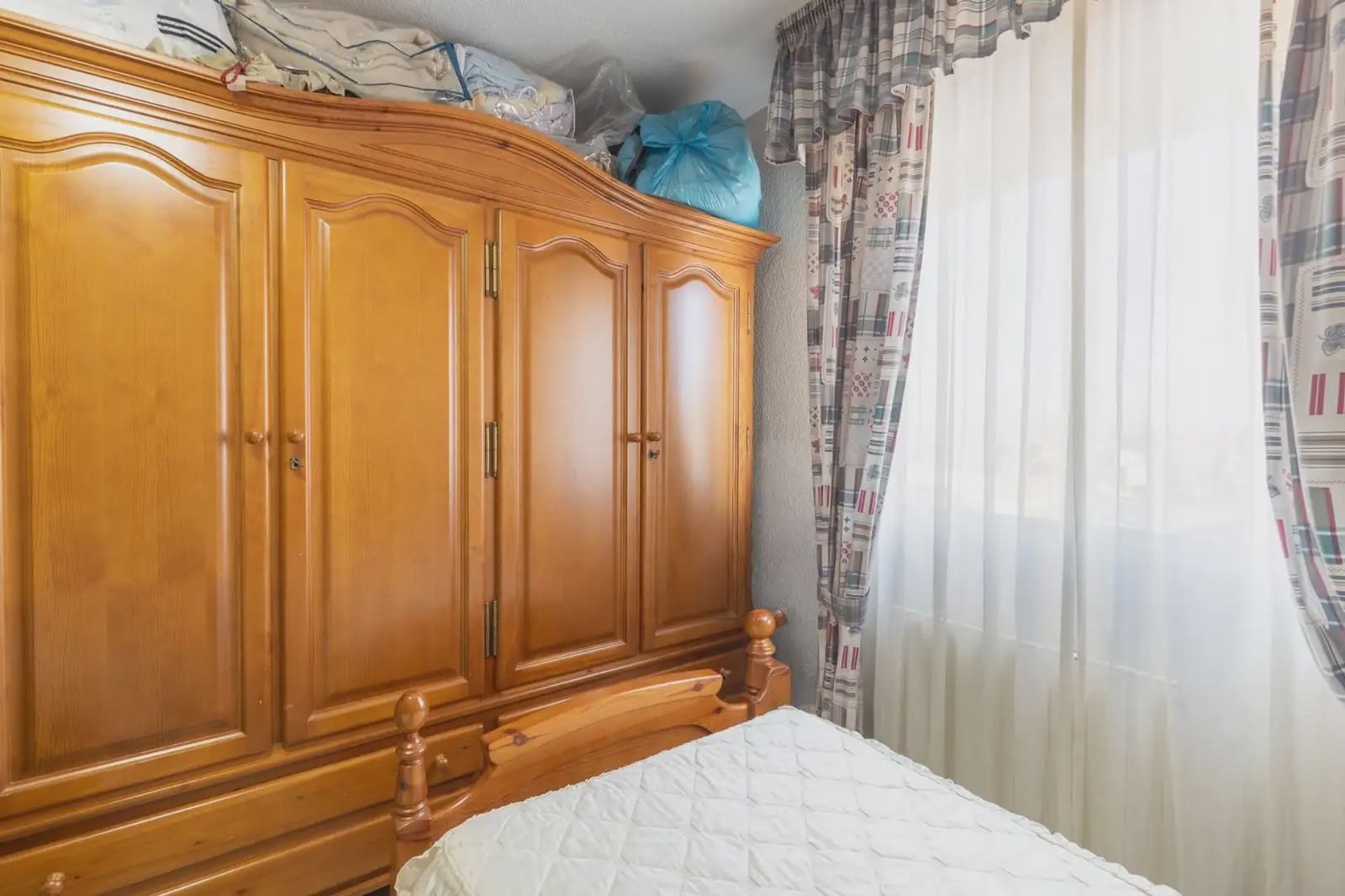 3 bedroom Semi-detached Villa for sale in Las Gabias with pool garage - € 259,000 (Ref: 9850797)
