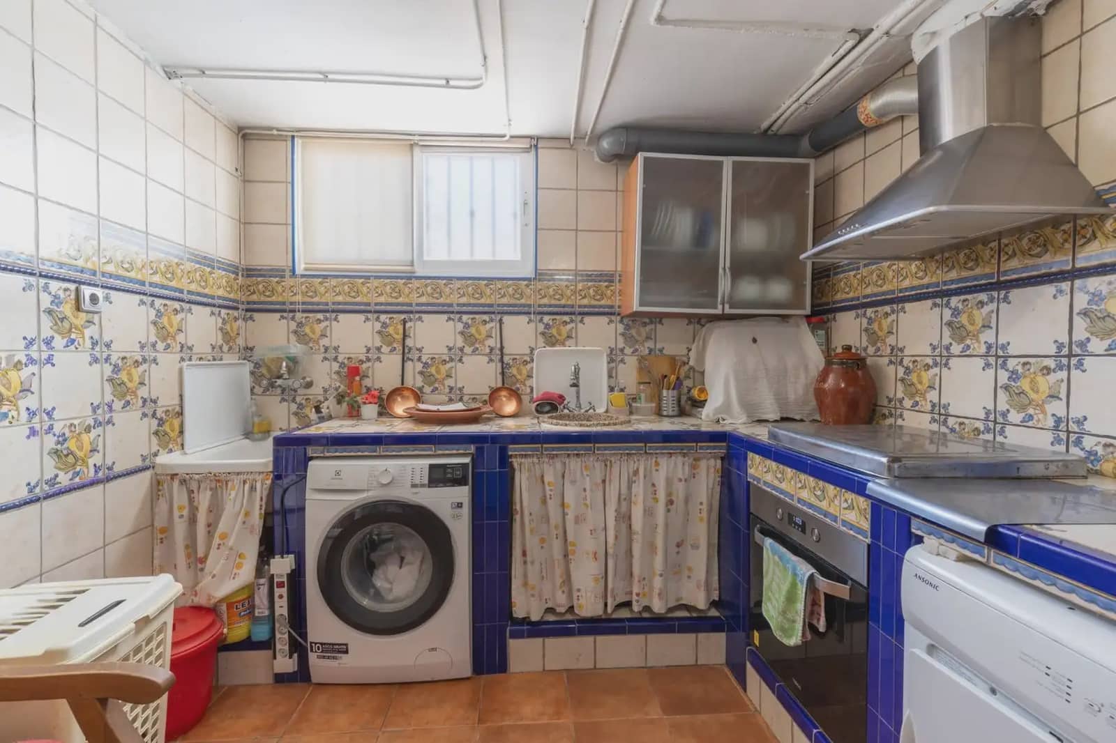 3 bedroom Semi-detached Villa for sale in Las Gabias with pool garage - € 259,000 (Ref: 9850797)