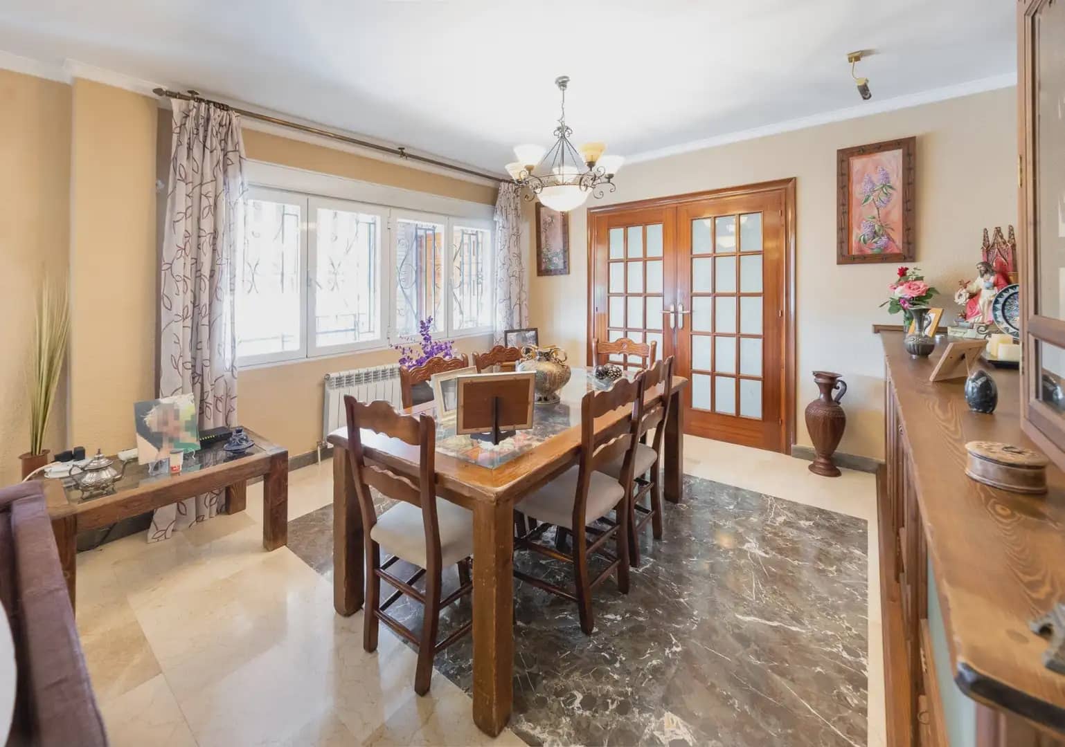 4 bedroom Villa for sale in Alfacar with pool garage - € 430,000 (Ref: 9850798)