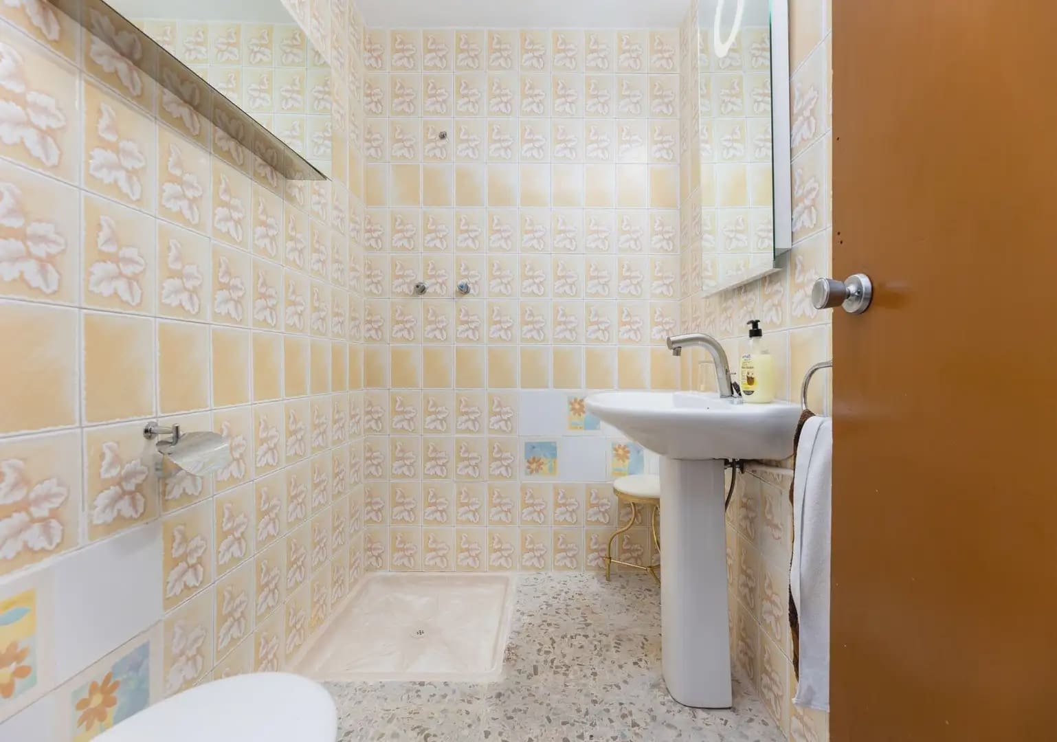 4 bedroom Villa for sale in Alfacar with pool garage - € 430,000 (Ref: 9850798)