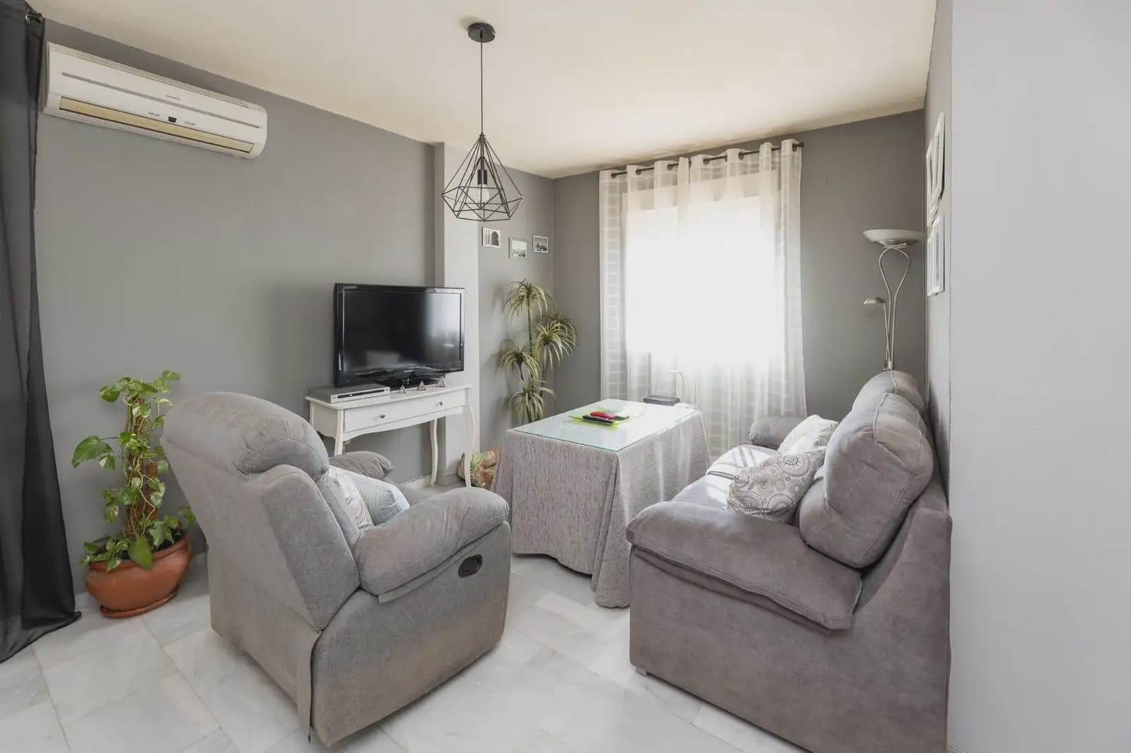3 soveværelse Penthouse til salg i Churriana de la Vega med garage - € 275.000 (Ref: 9853011)