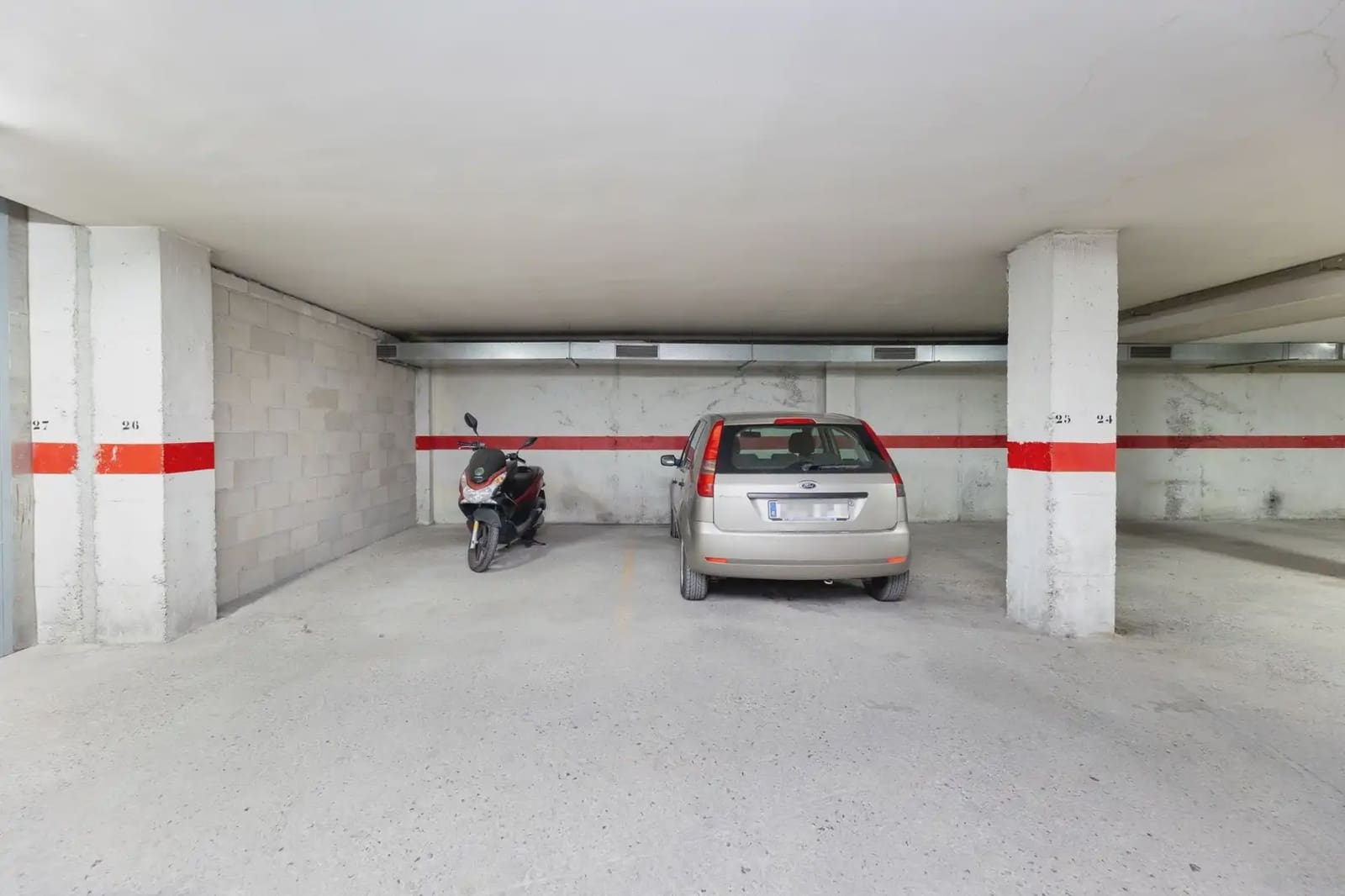 3 soveværelse Penthouse til salg i Churriana de la Vega med garage - € 275.000 (Ref: 9853011)