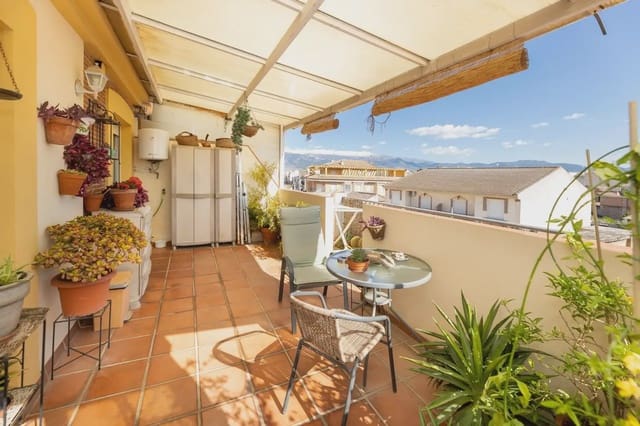 3 soveværelse Penthouse til salg i Churriana de la Vega med garage - € 275.000 (Ref: 9853011)