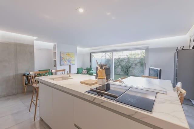 3 soverom Villa til salgs i Figares, Granada by med garasje - € 739 000 (Ref: 9853012)