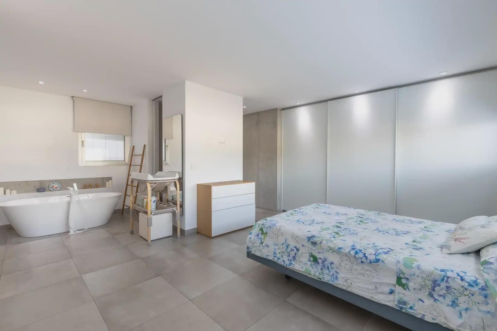 3 soverom Villa til salgs i Granada by med garasje - € 739 000 (Ref: 9853012)