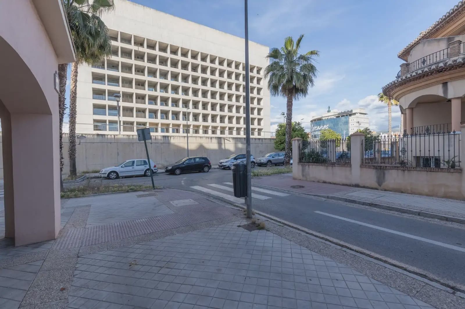 3 soverom Villa til salgs i Granada by med garasje - € 739 000 (Ref: 9853012)