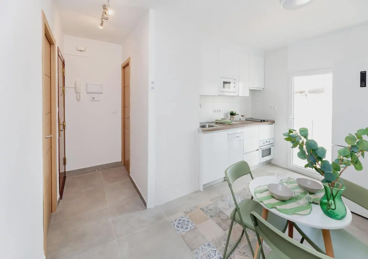 3 soveværelse Lejlighed til salg i Granada by - € 139.000 (Ref: 9854571)