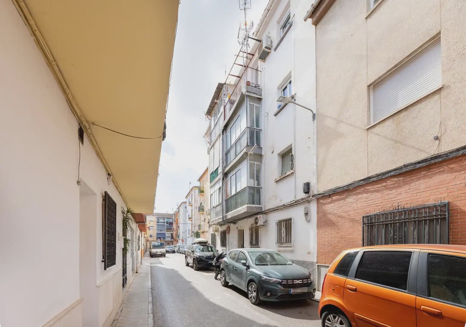 3 soveværelse Lejlighed til salg i Granada by - € 139.000 (Ref: 9854571)