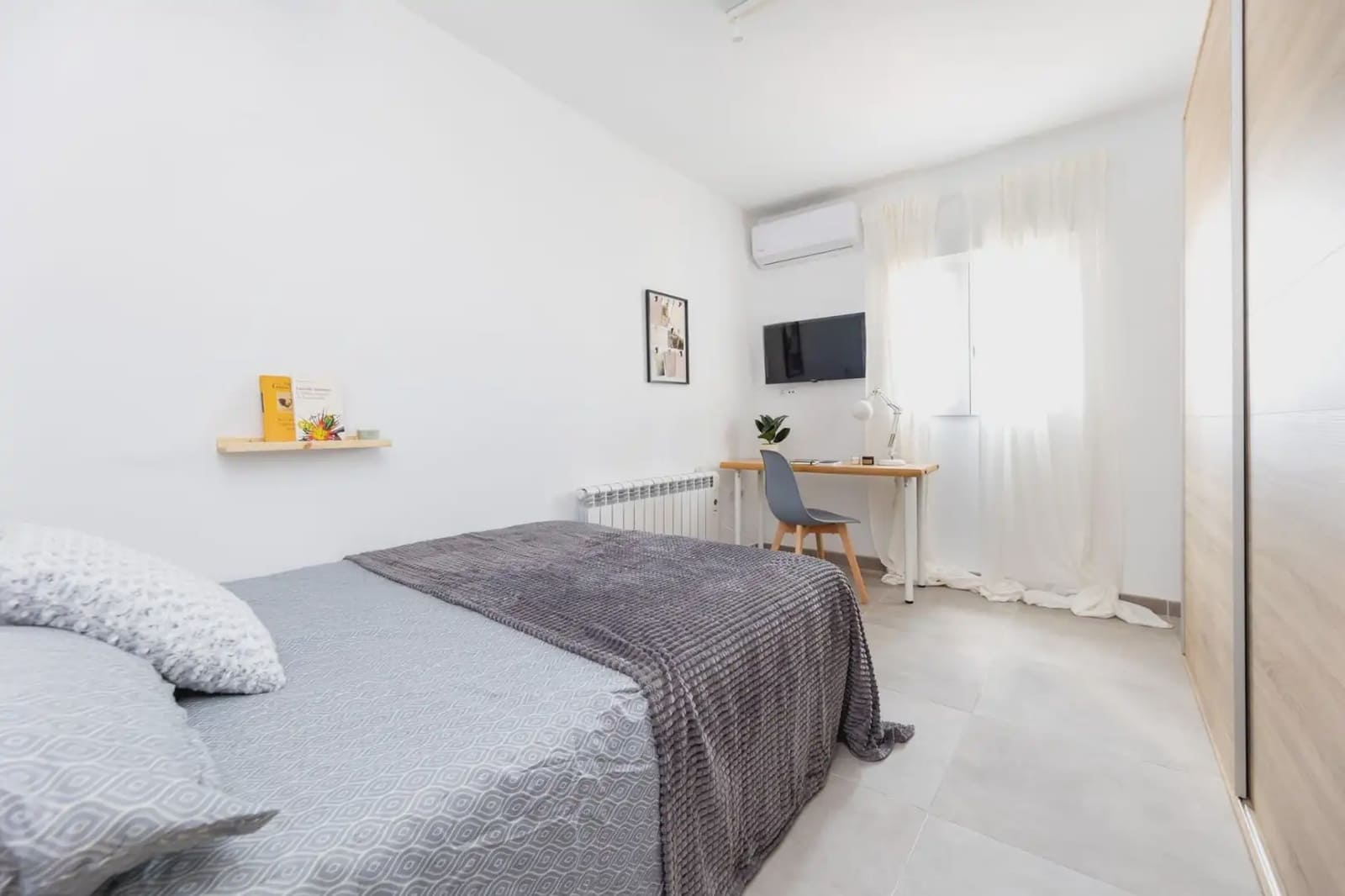3 soveværelse Lejlighed til salg i Granada by - € 139.000 (Ref: 9854571)